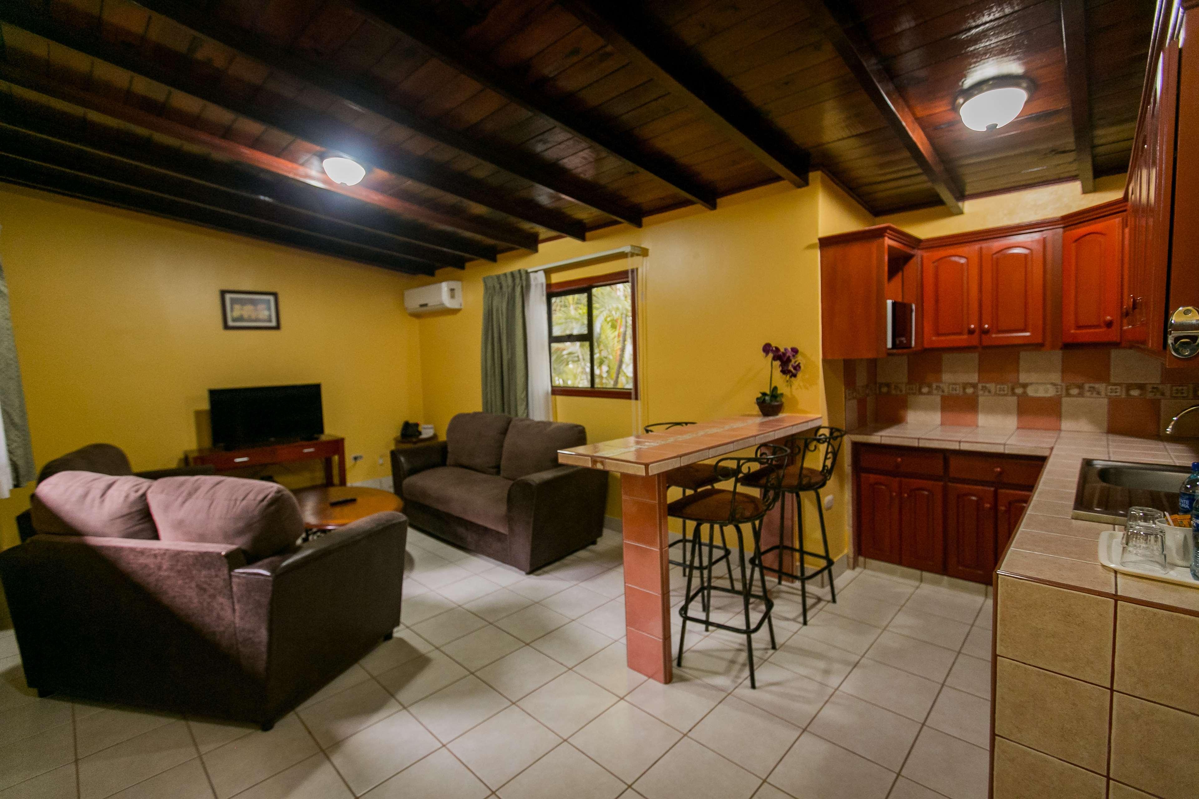 Western Mercedes Airport 4* Managua