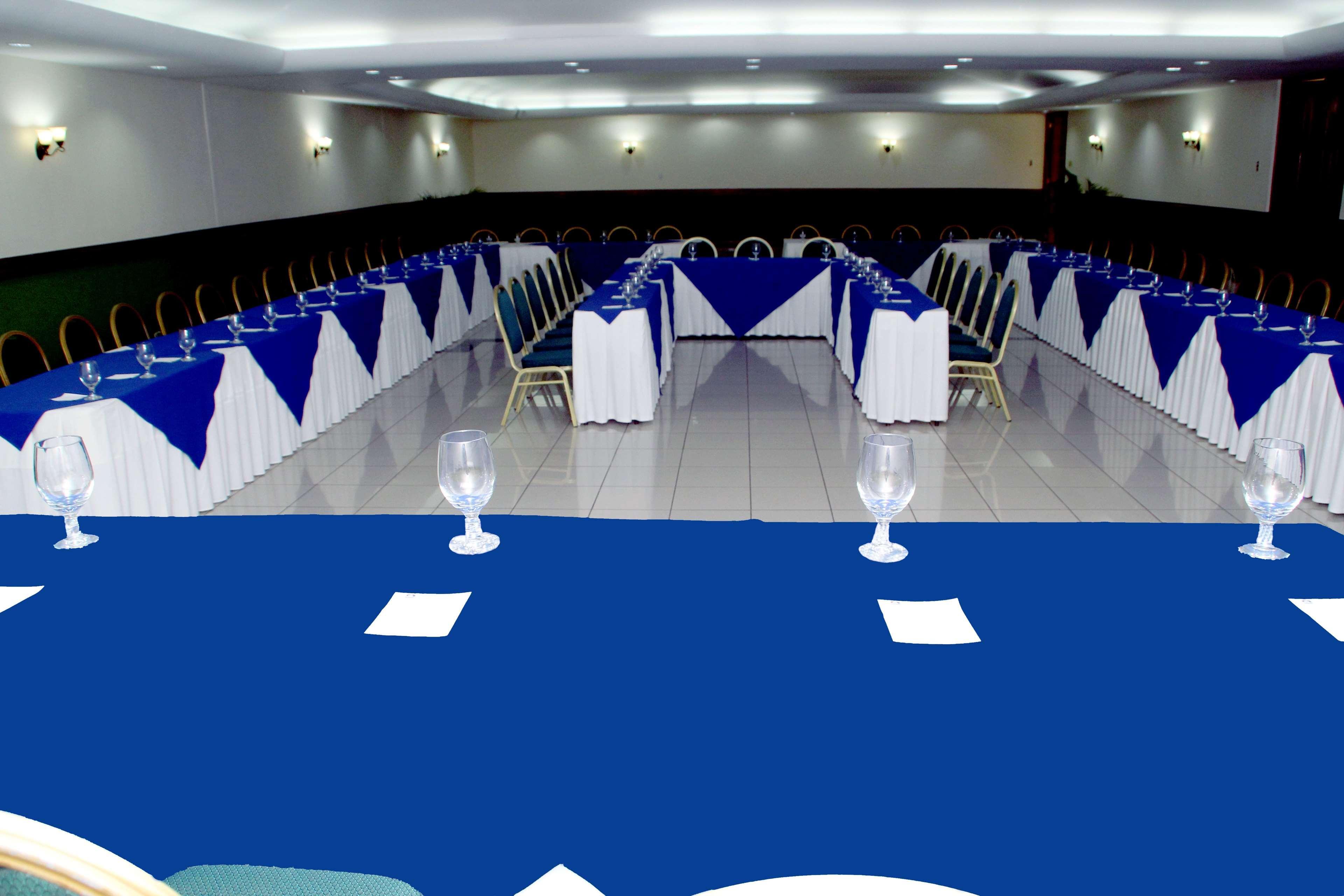 Western Mercedes Airport Managua