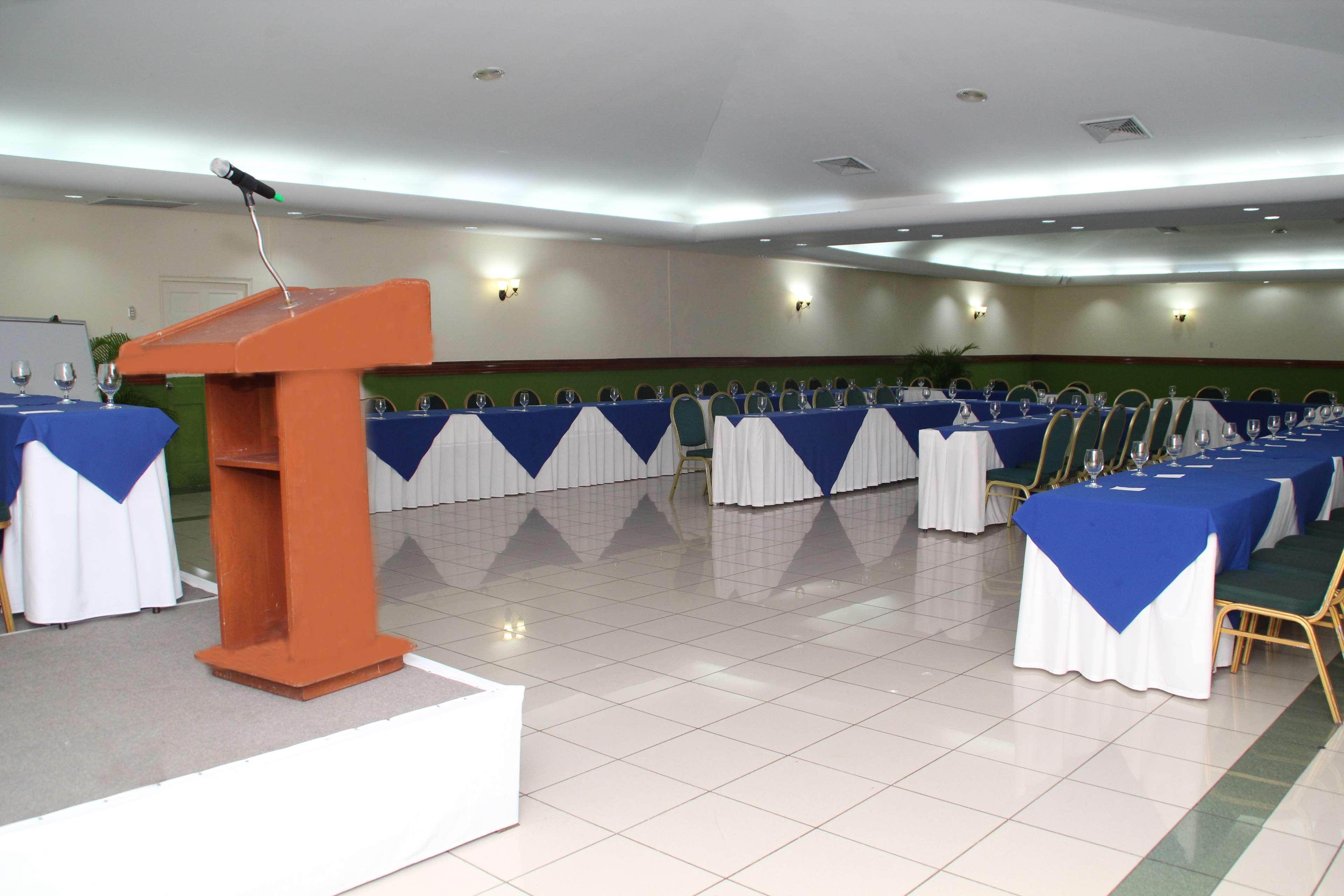 Hotel Western Mercedes Airport Managua
