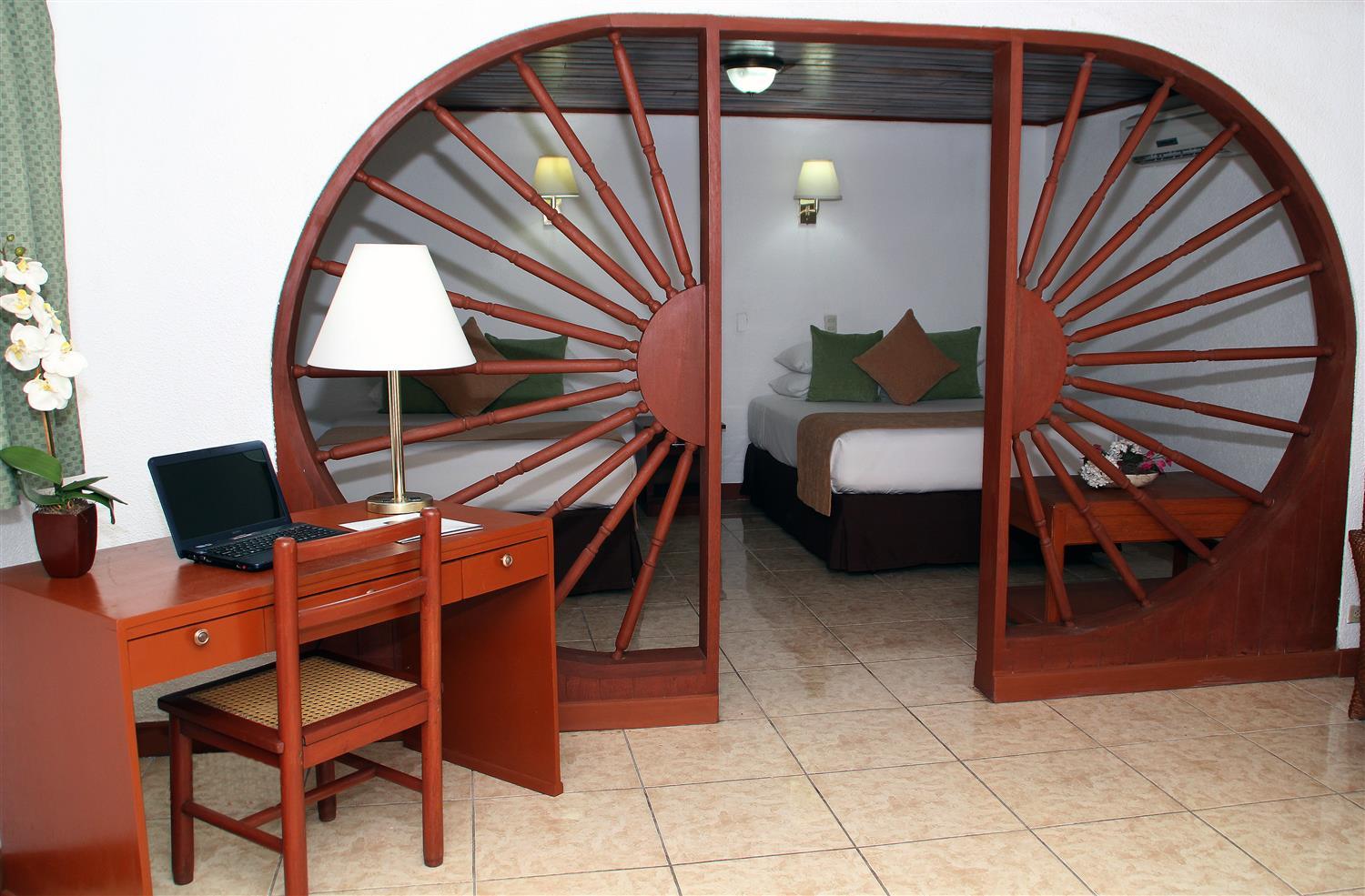 Hotel Western Mercedes Airport Managua